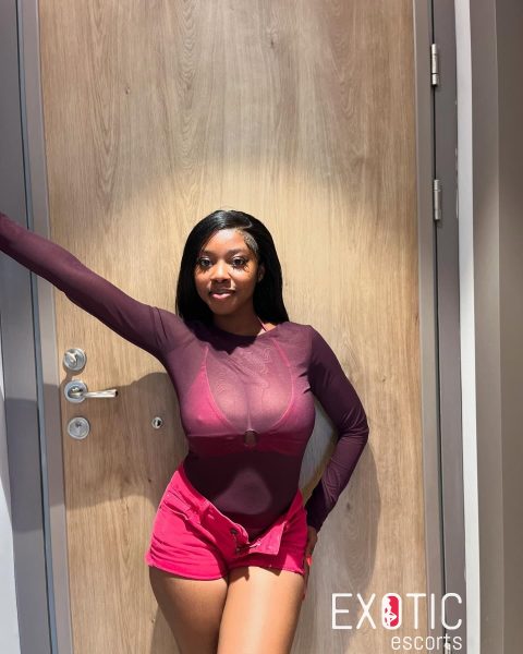 Pinkybbygirl — 3