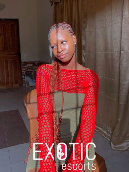 Chizzy De Baddie — 4