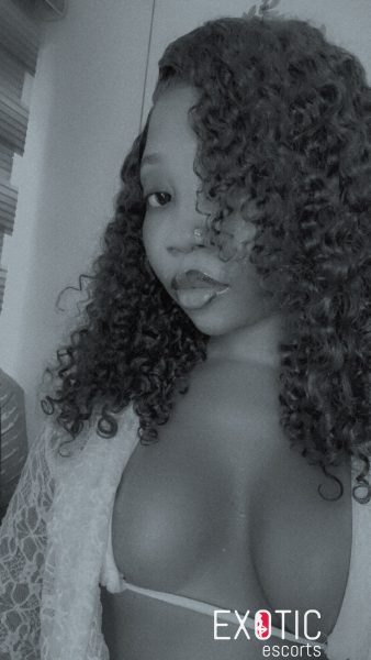Alicia — 4