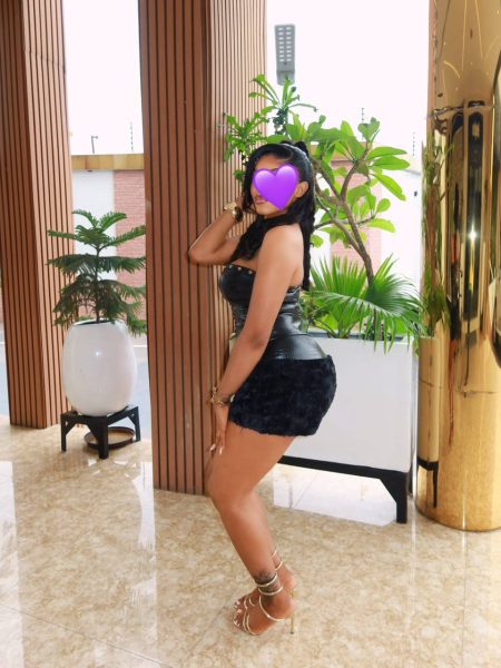 Mia — 3