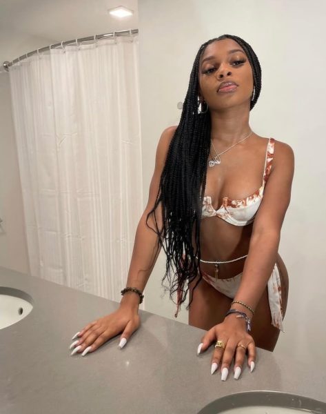 Sexy Ella