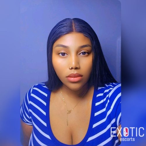 Amy, escort in Ikota, Nigeria (photo 4)