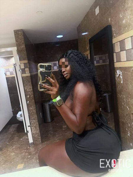 Rita, escort in Lekki, Nigeria (photo 3)