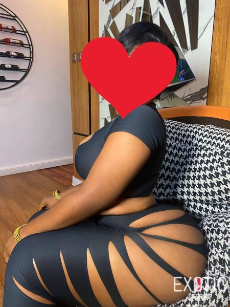 Horny girl, escort in Abuja Town CBD, Nigeria (photo 3)