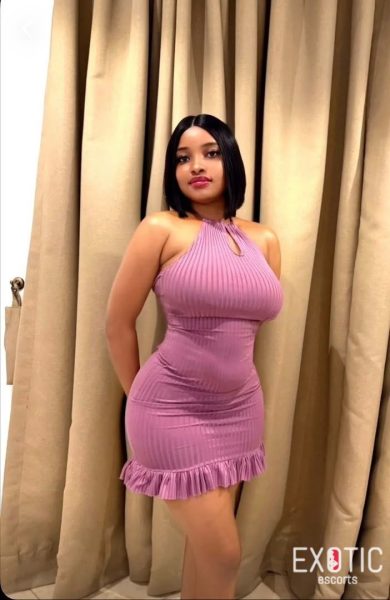Zuri, escort in Lekki Phase 1, Nigeria (photo 3)